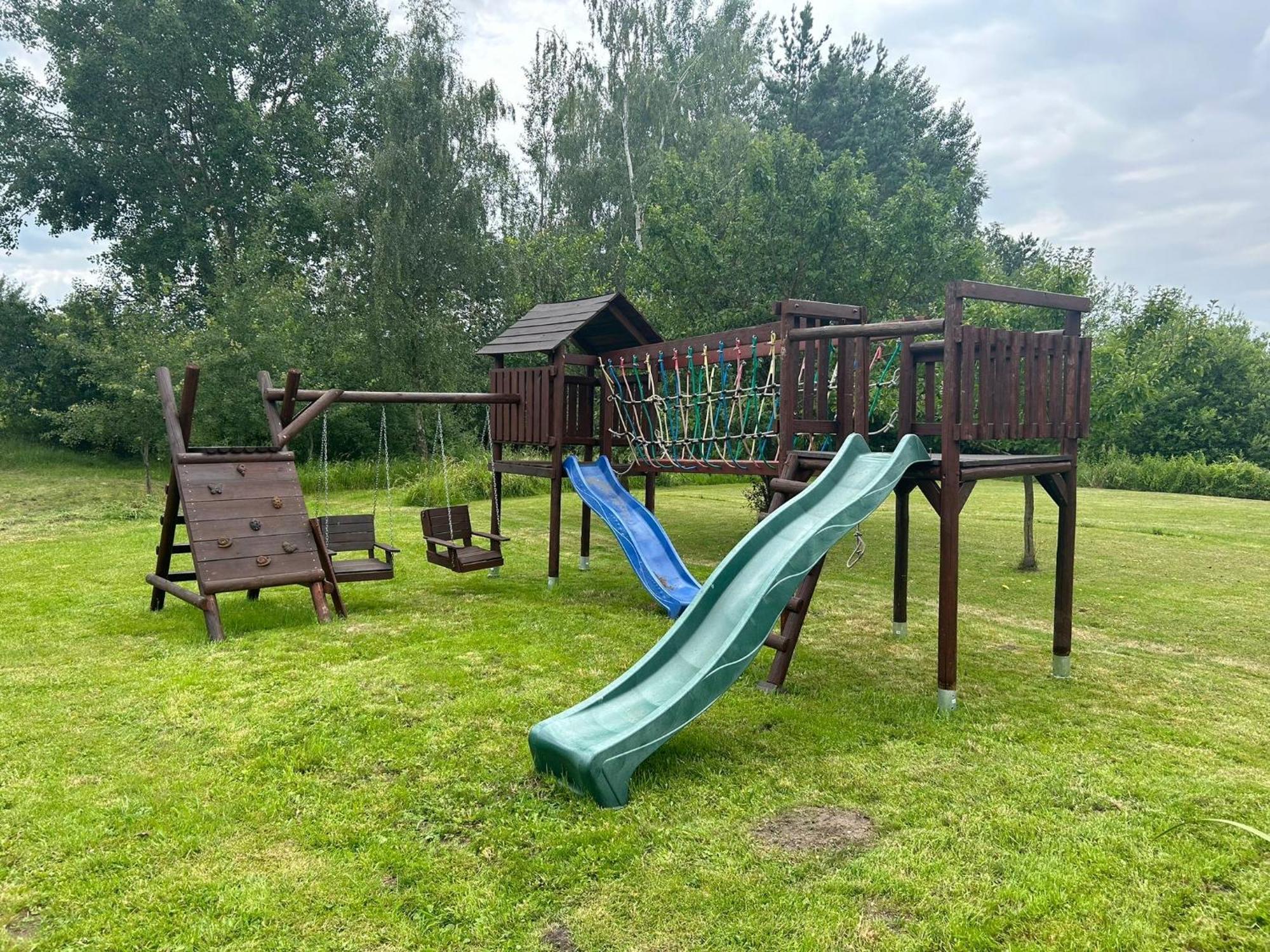 Penzion Na Obci Třeboň Exterior foto